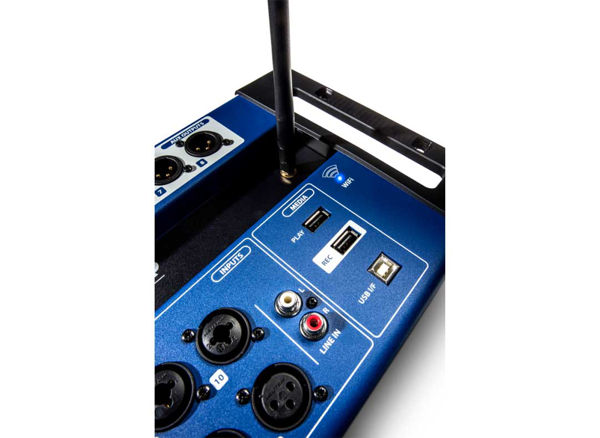 Soundcraft Ui24R Kauko-ohjattava digitaalinen mikseri ja moniraitanauhuri