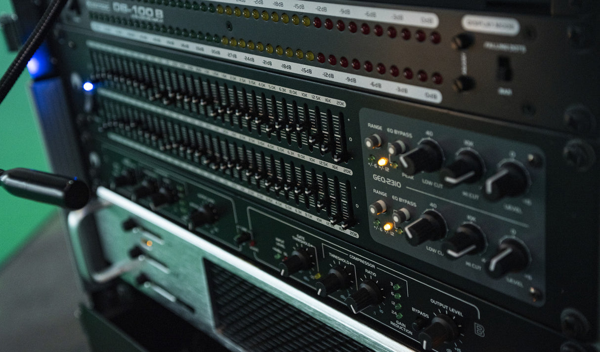 Omnitronic A-3603 D-luokan 2.1 vahvistin