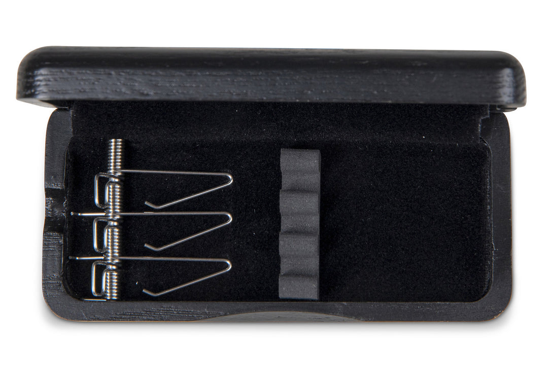 GEWA Riippukotelo Oboe 3 rei’itystä - Black lacquered finish