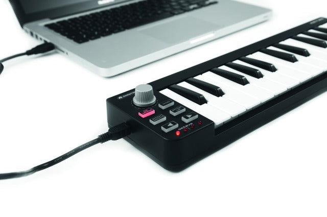 OMNITRONIC KEY-25 MIDI-ohjaimet