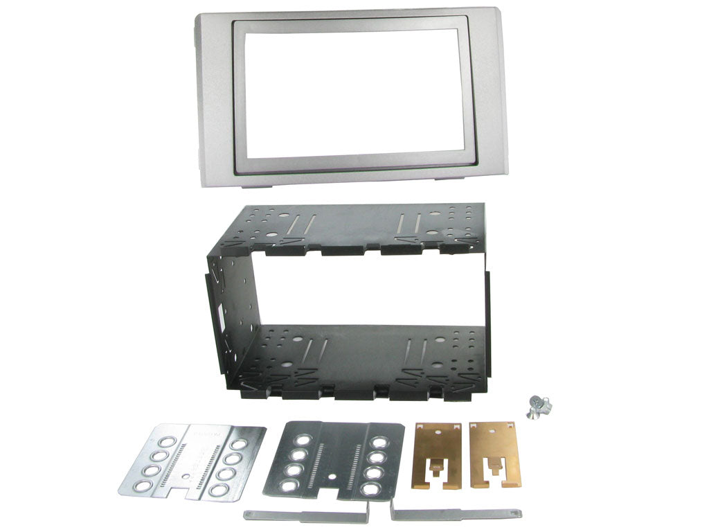 21CT23IV02 2-DIN Kehys Iveco
