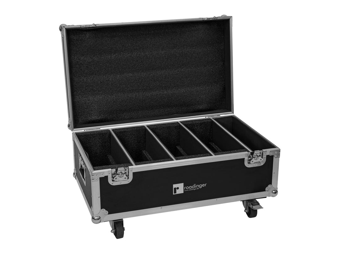 EUROLITE Set 4x LED CLS-18 QCL RGB/WW 18x7W + Flightcase pyörillä
