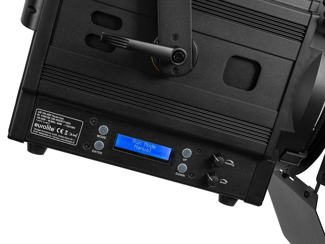 EUROLITE LED THA-450F teatterispotti