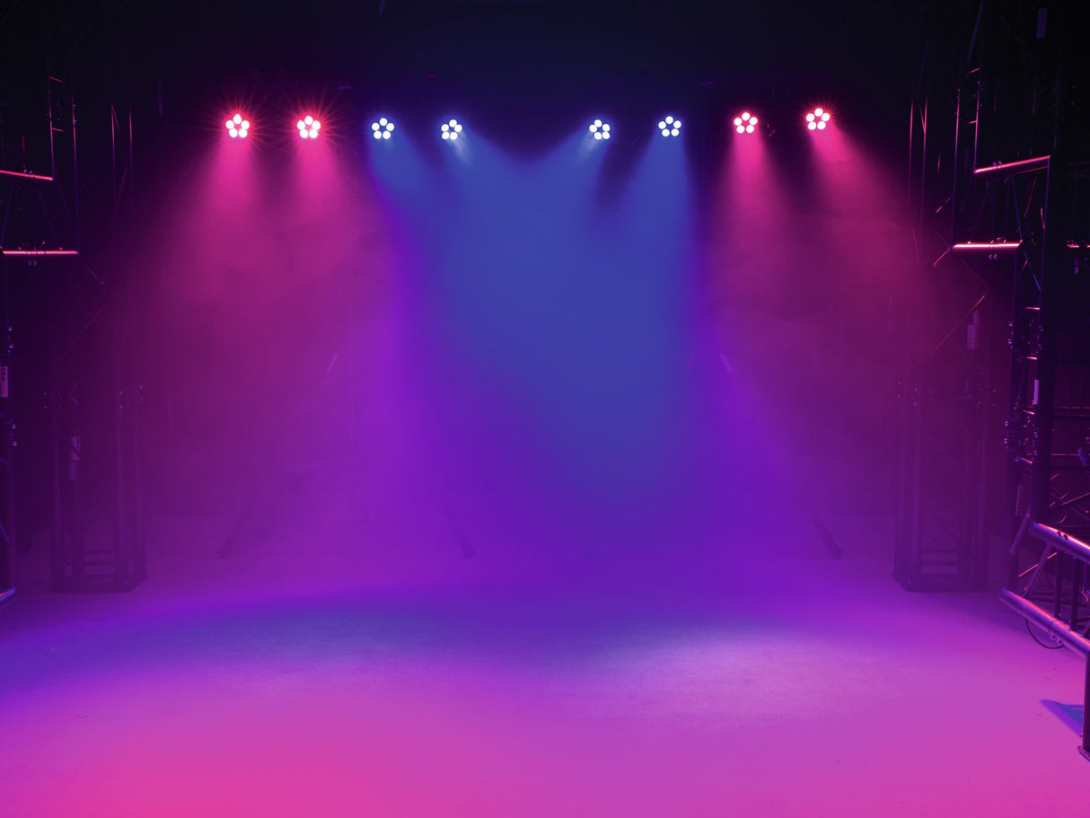 Eurolite LED KLS-902 Seuraava kompakti valaisinpalkkisarja