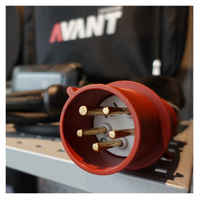 Avant kannettava sähköauton laturi 11kW/16A CEE-pistoke