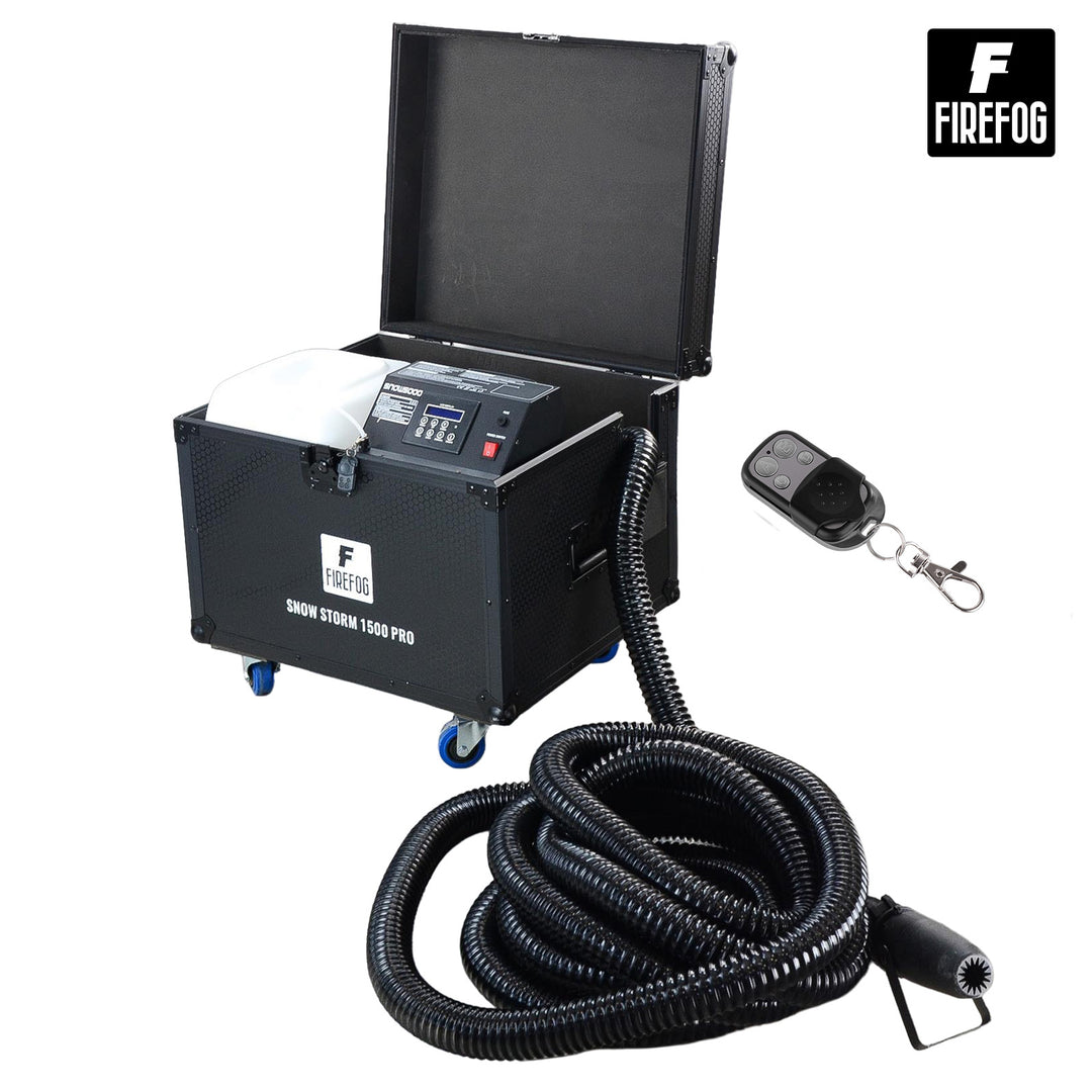 Firefog Snow Storm 1500 Pro lumimasiinat 1500 W flightcase-kotelossa
