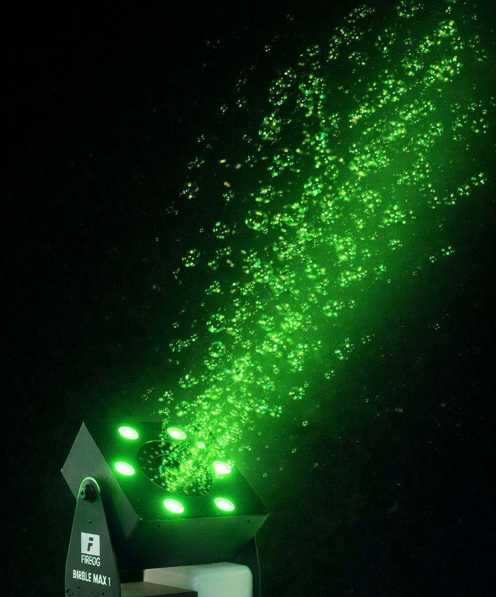 Firefog Bubble Max 1 -kuplakone LED-valoilla, DMX:llä ja kaukosäätimellä