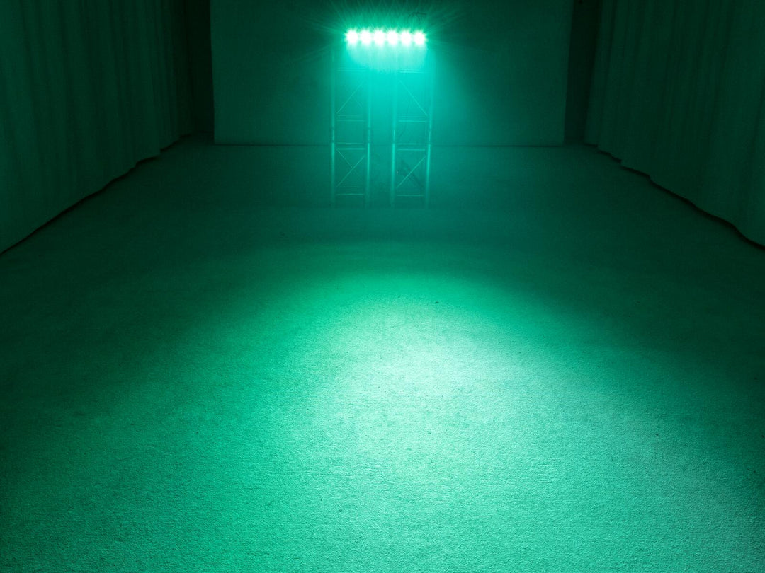 Eurolite LED BAR-6 QCL RGBW -palkki