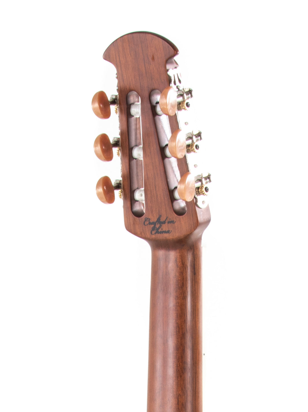 Ovation E-Akustinen klassinen kitara Celebrity CS Standard Mid Cutaway - Natural (CS24C-4-G)