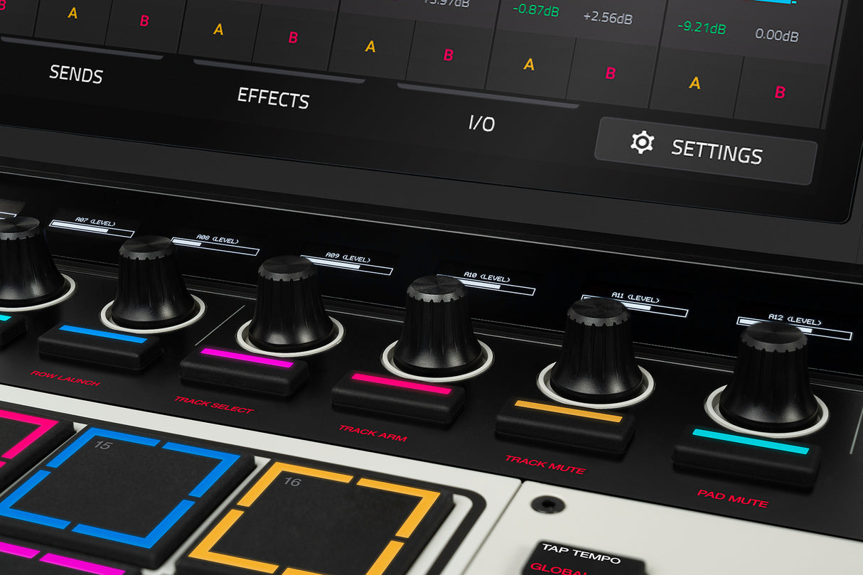 Akai Pro MPC XL – itsenäinen tuotantotyöasema