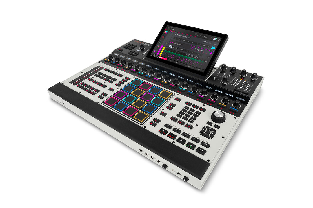 Akai Pro MPC XL – itsenäinen tuotantotyöasema