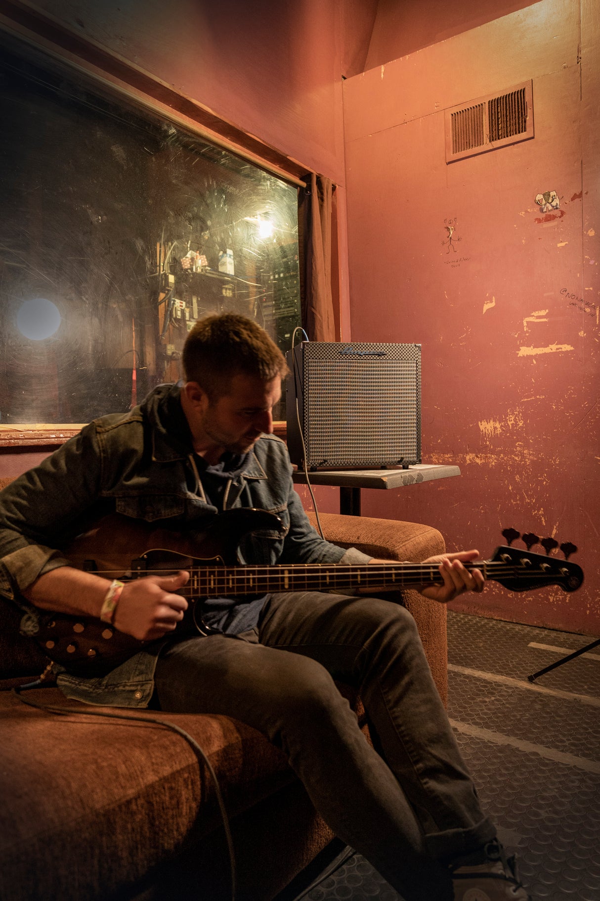 Ampeg Rocket Bass RB-108 Combo bassovahvistin