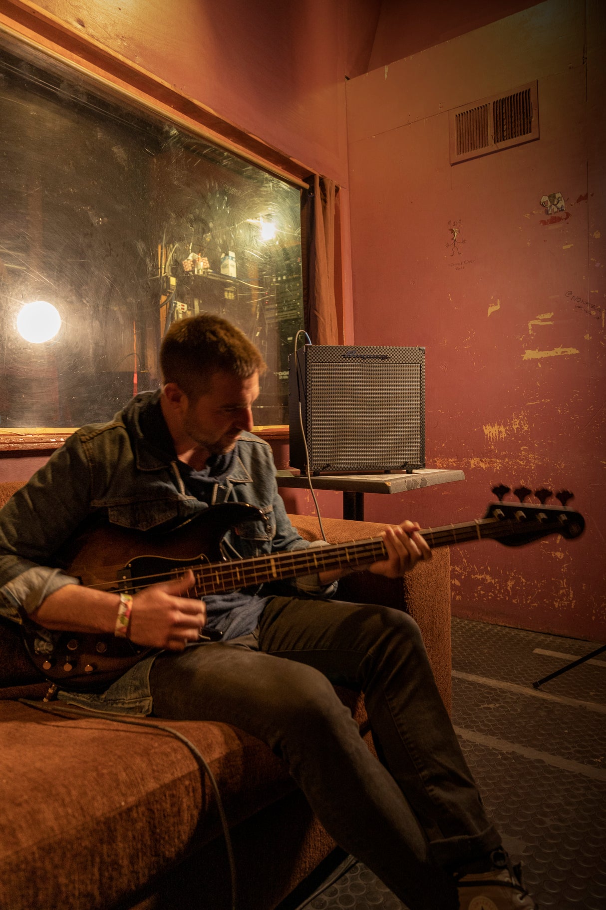 Ampeg Rocket Bass RB-108 Combo bassovahvistin