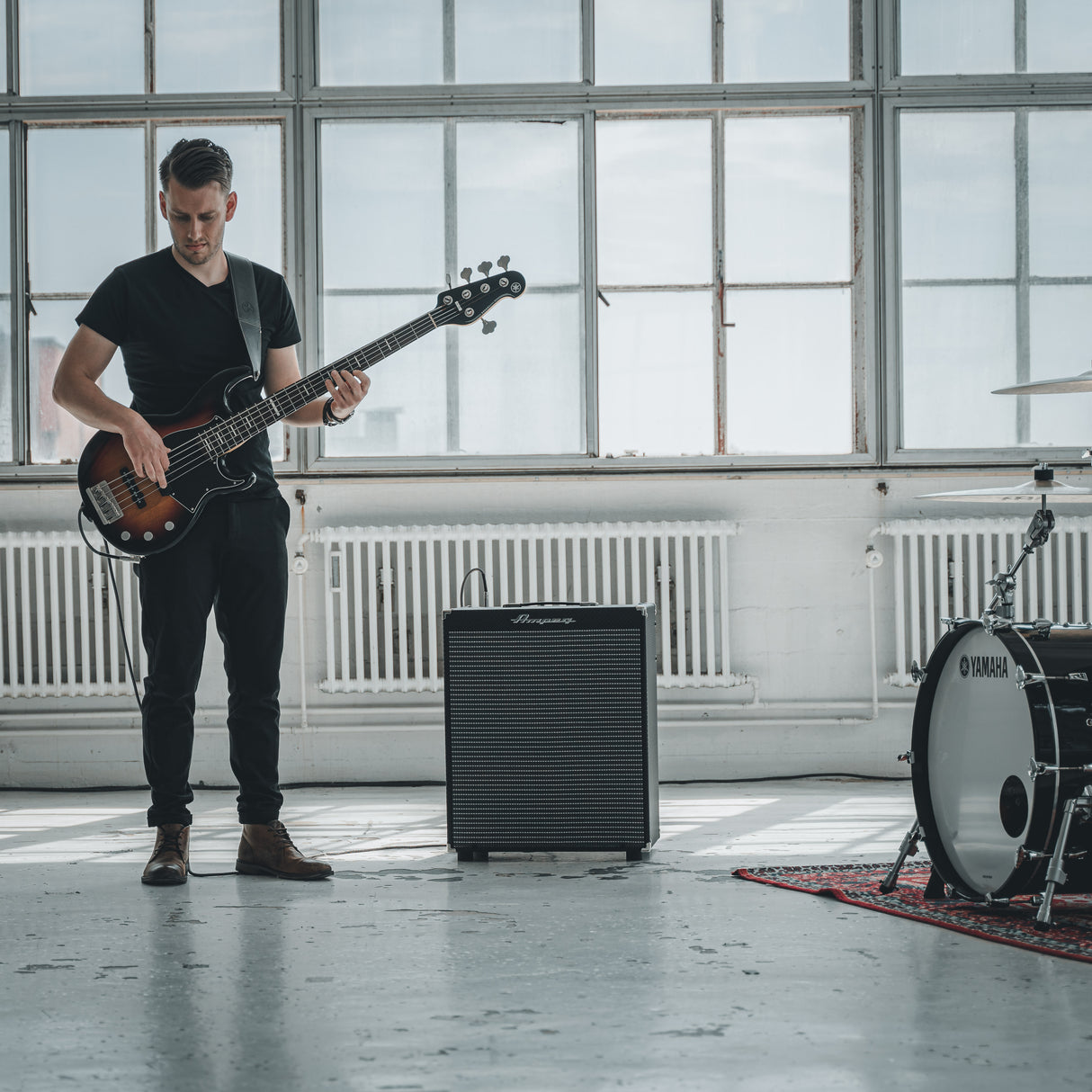 Ampeg Rocket Bass RB-210 Combo-vahvistin