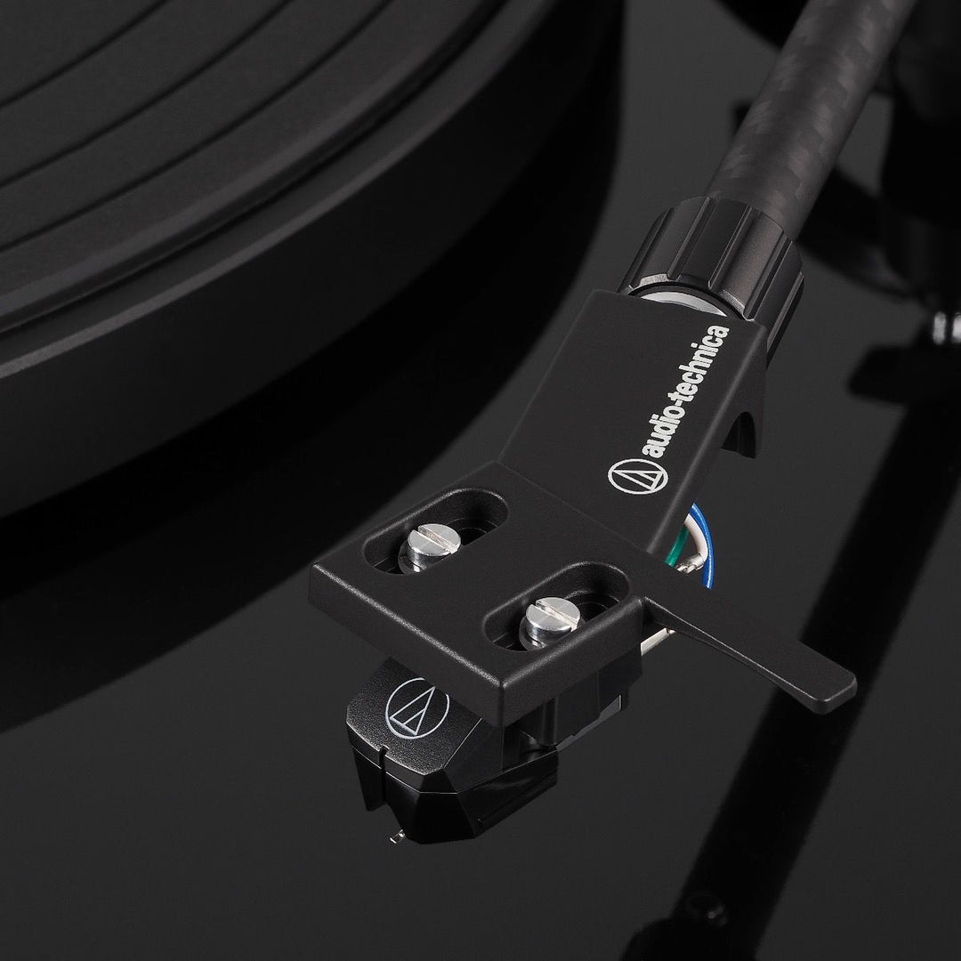Audio Technica AT-LPW50PB Levysoitin (Musta)