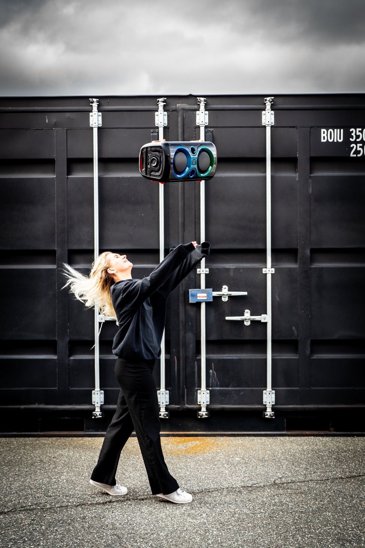 BOOMZ Smash Party -kaiutin valoilla