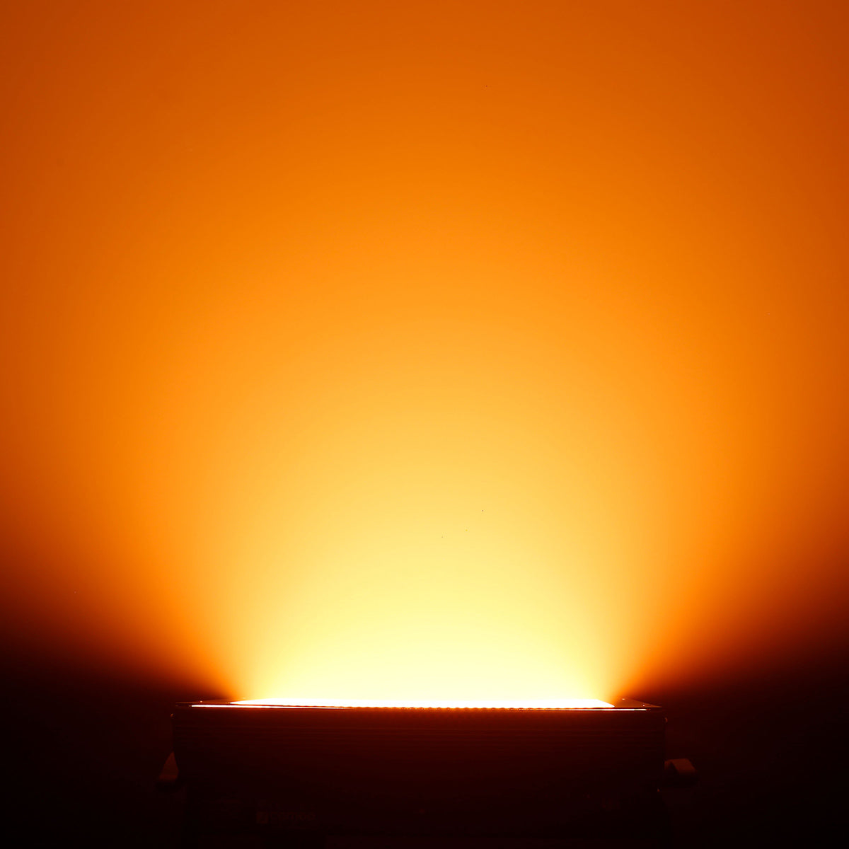 Cameo Thunder Wash 600 RGBW Stroboskooppivalo