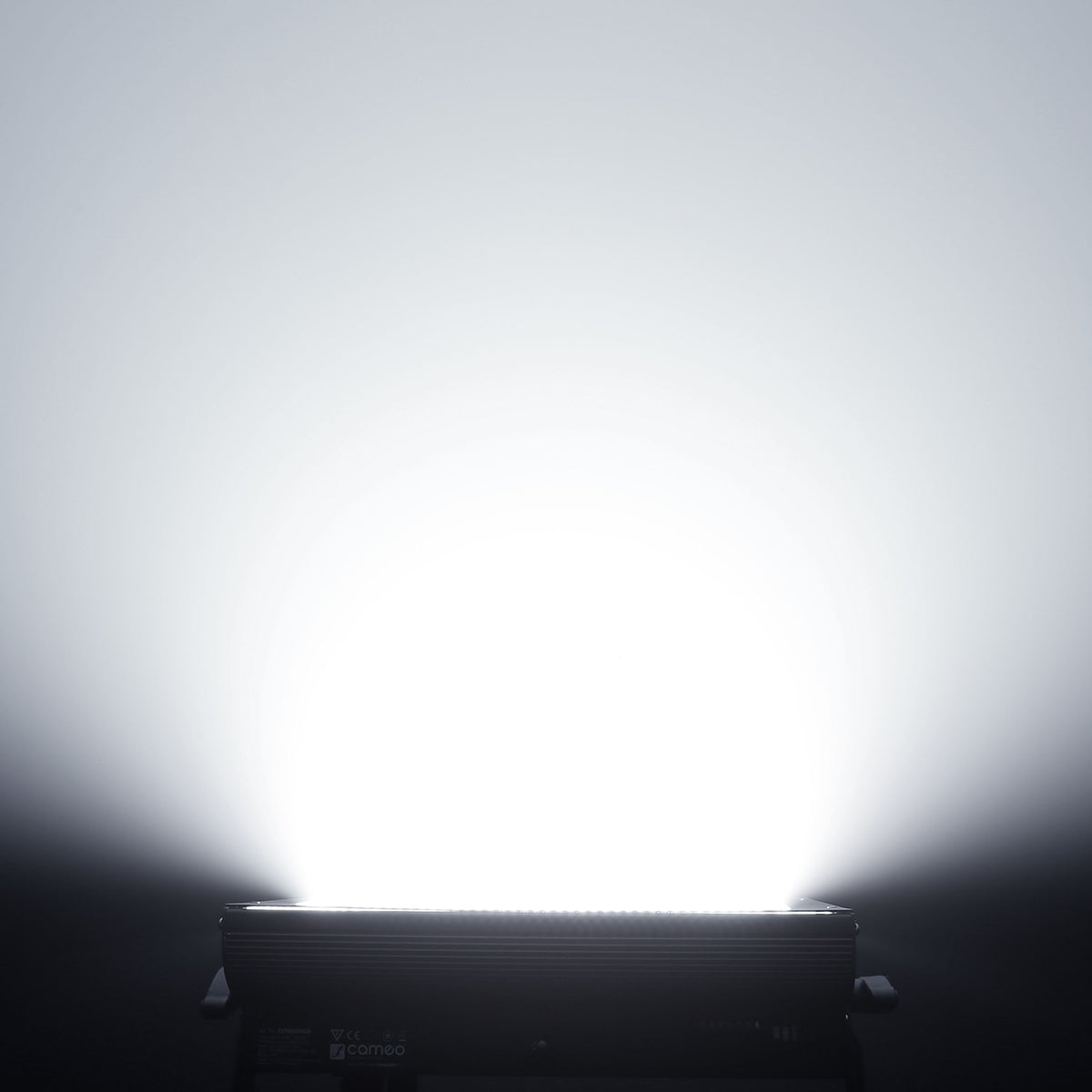 Cameo Thunder Wash 600 RGBW Stroboskooppivalo