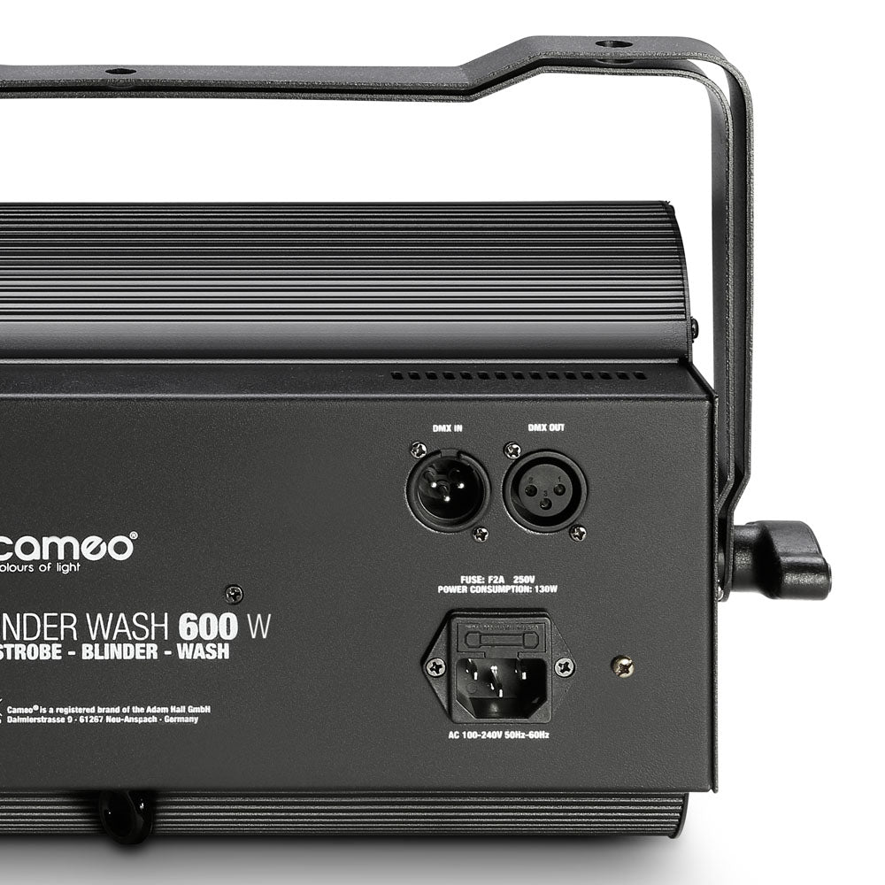 Cameo THUNDER® WASH 600 W - 3-in-1 strobe-, blinder- og wash-lys 648 x 0,2 W hvidt lys