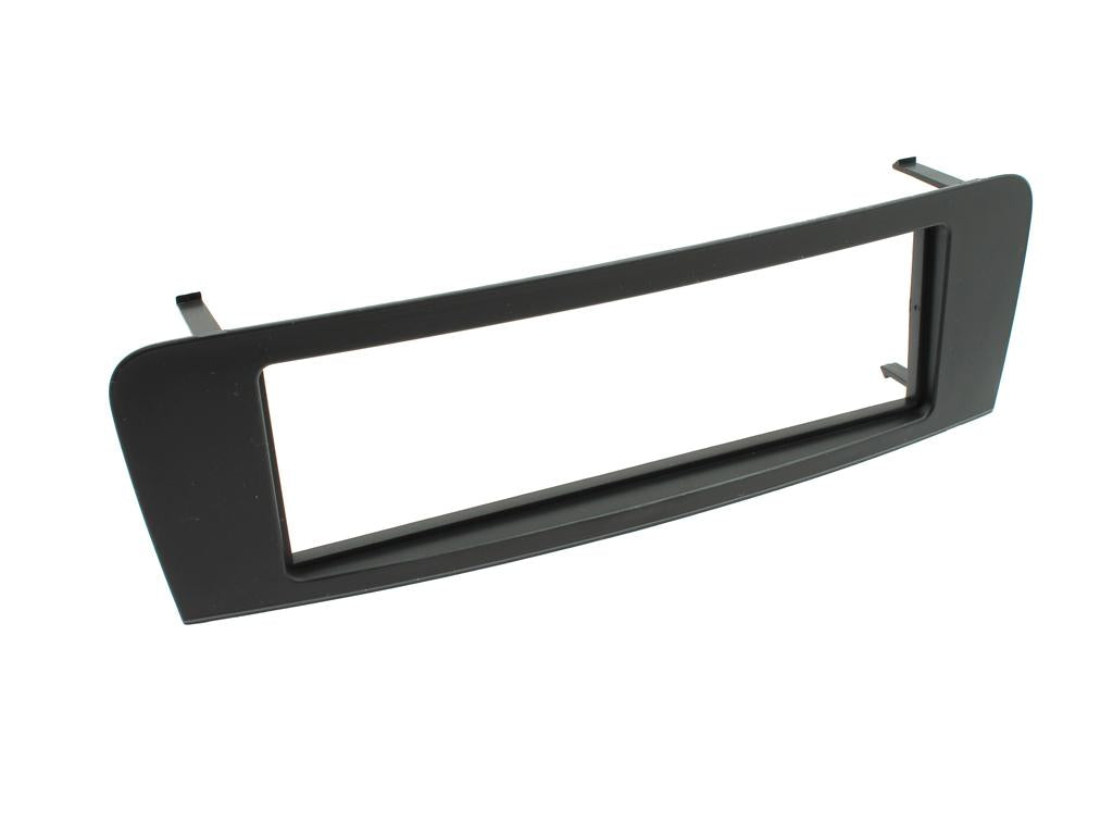 21CT24MB20 1-DIN Kehys Mercedekselle