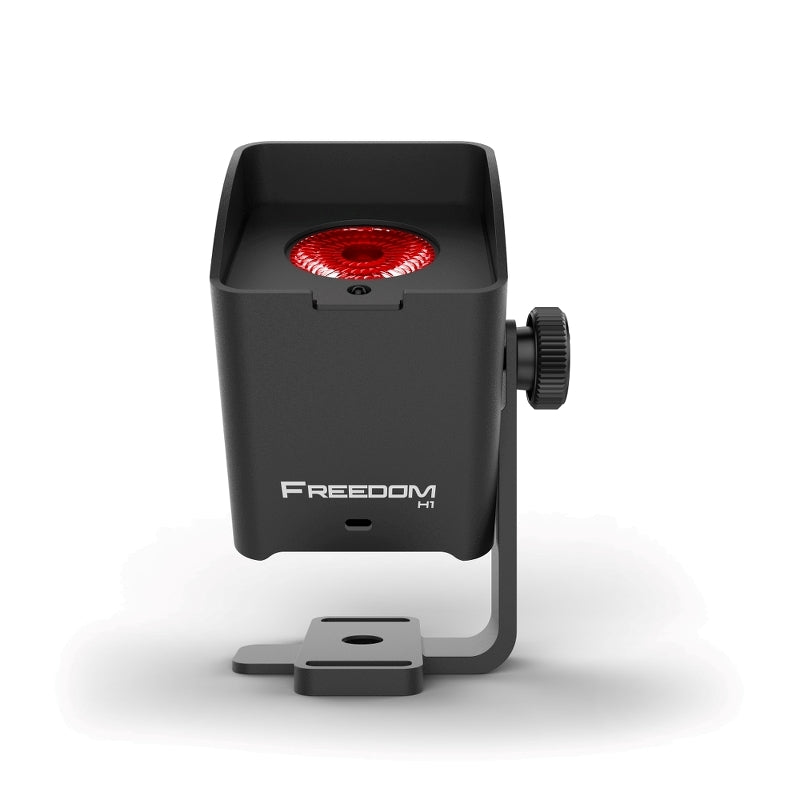 Chauvet FREEDOM H1 paristovalaisin 4 kpl kotelon kanssa (musta)