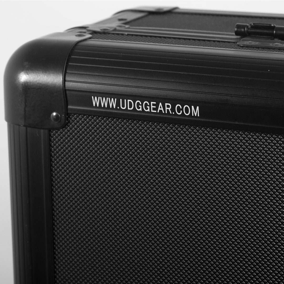 UDG Ultimate Aluminum Flight Case AlphaTheta RMX-Ignite Musta