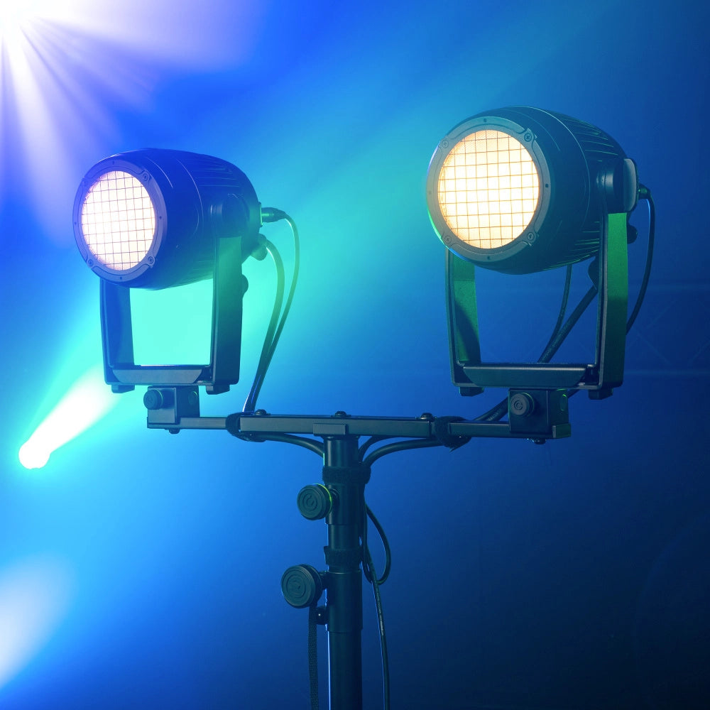 Gravity LS SUPER TB 01 valopylväs ja tappikiinnitys