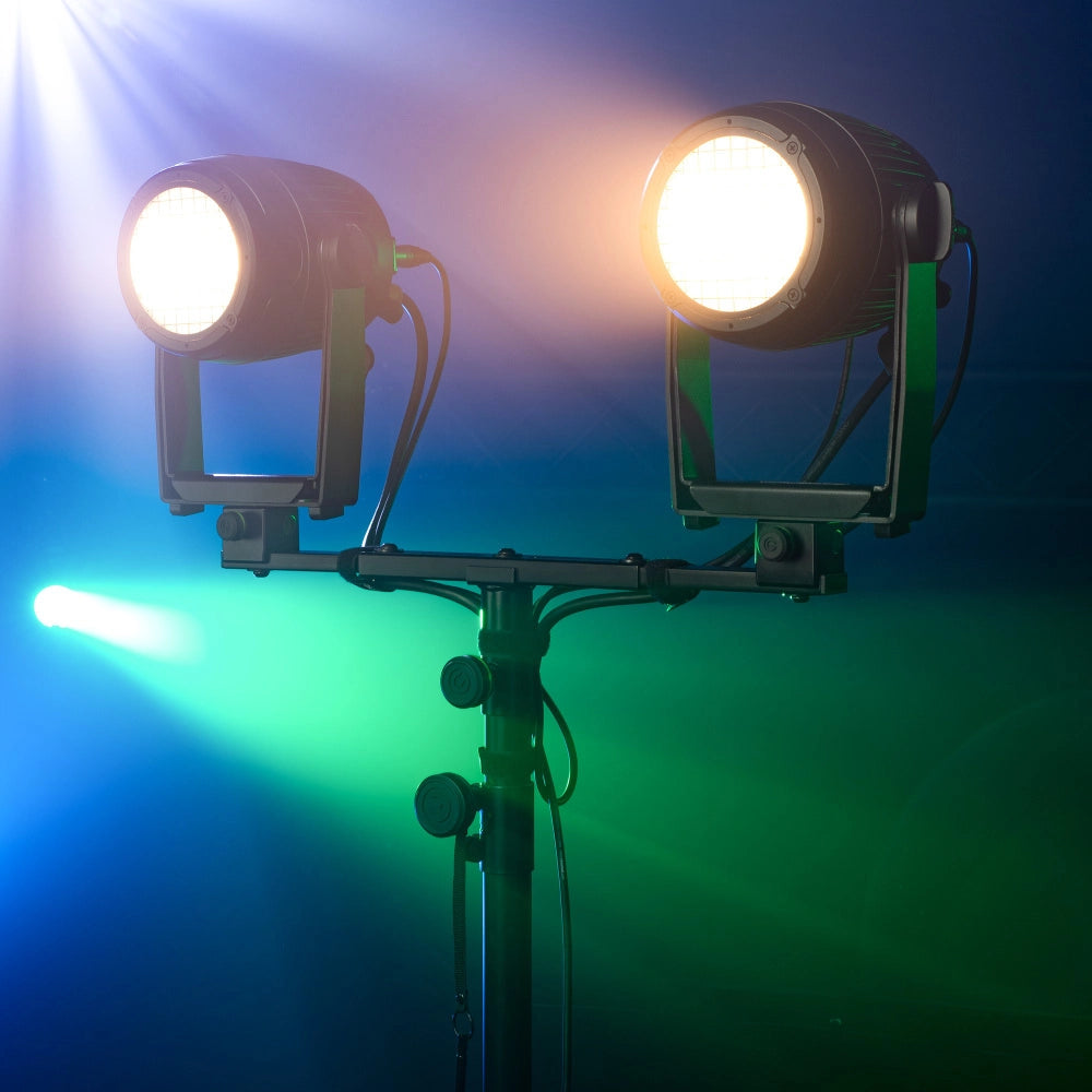 Gravity LS SUPER TB 01 valopylväs ja tappikiinnitys