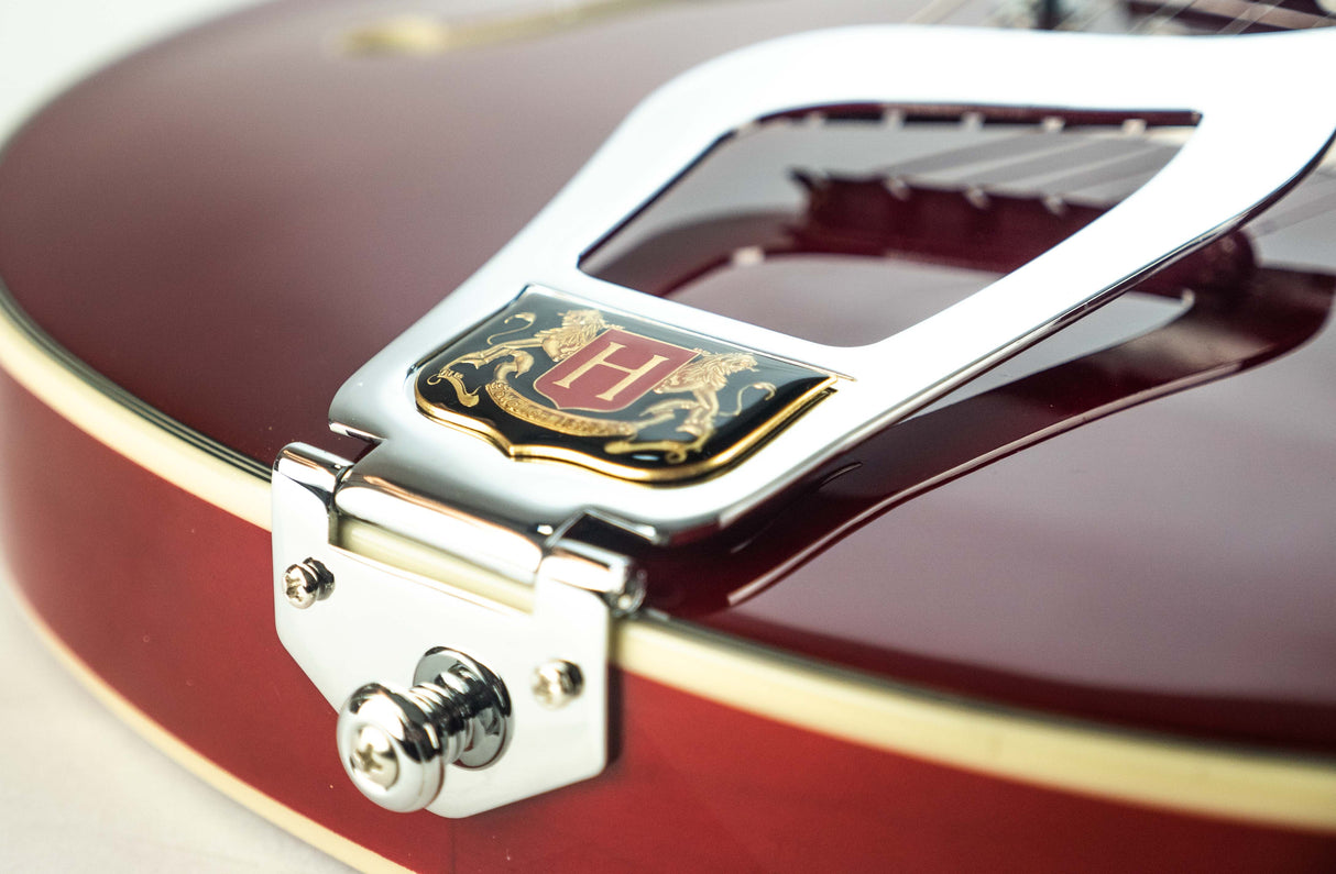 Hagstrom Alvar sähkökitara (Wild Cherry)