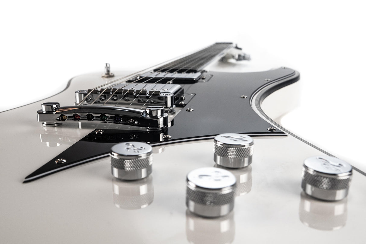 Hagstrom Phantom sähkökitara (valkoinen)