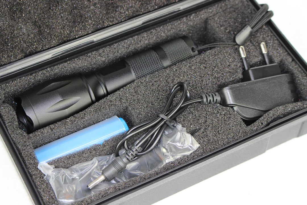 UV Taskulamppu 395 nm LED