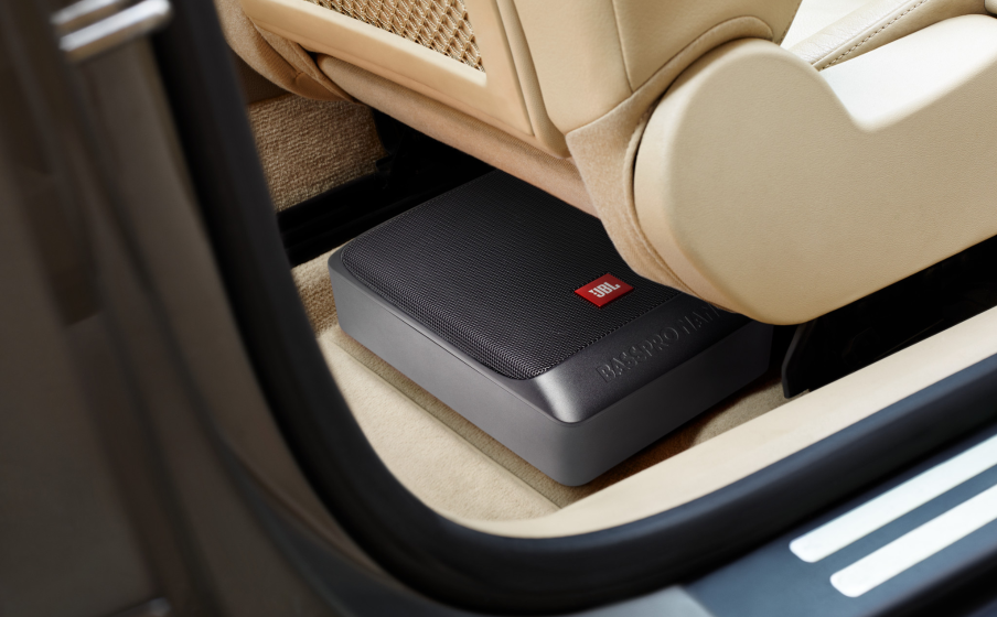 JBL BASS PRO NANO Aktiivinen subwooferi