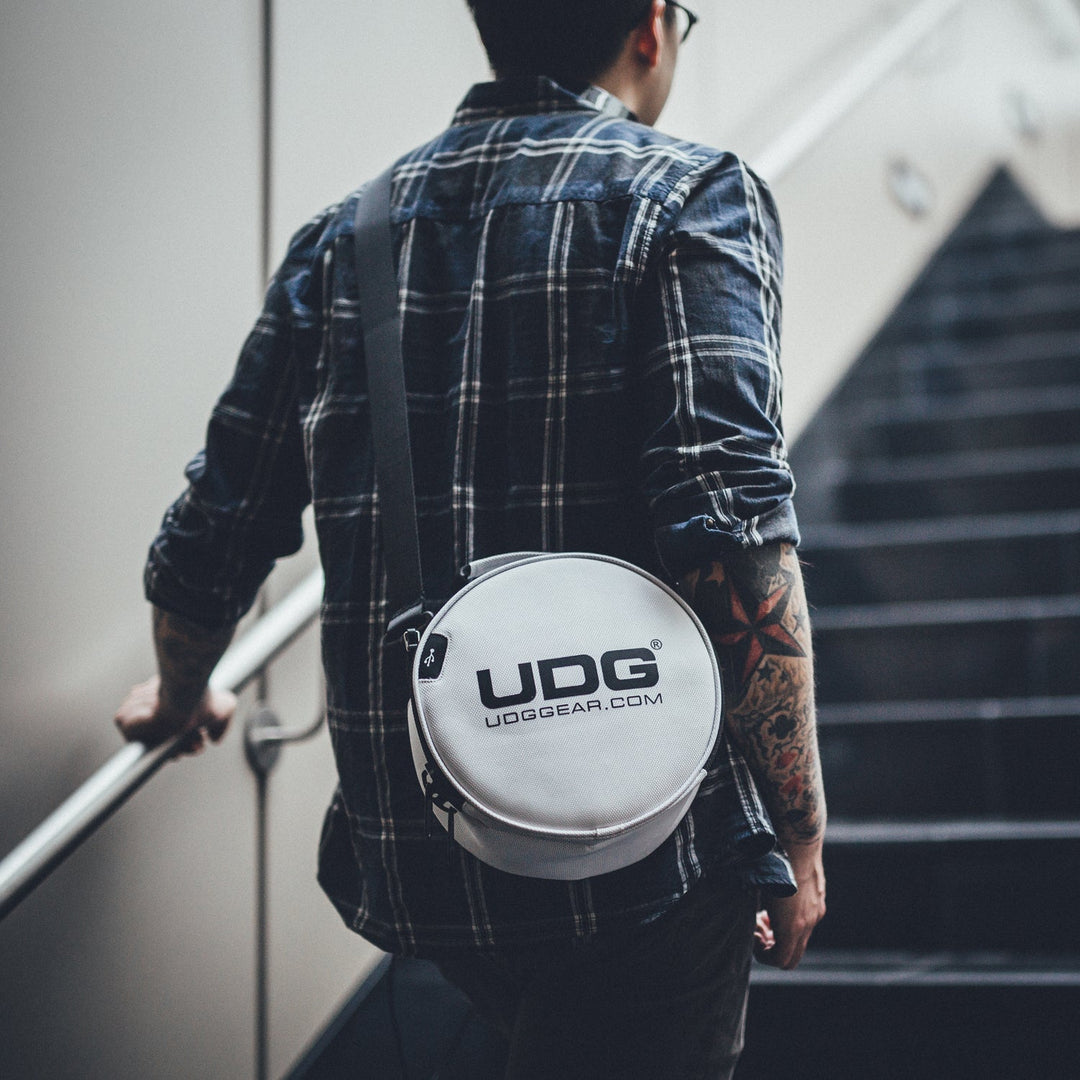 UDG Ultimate DIGI Kuuloke Bag Valkoinen