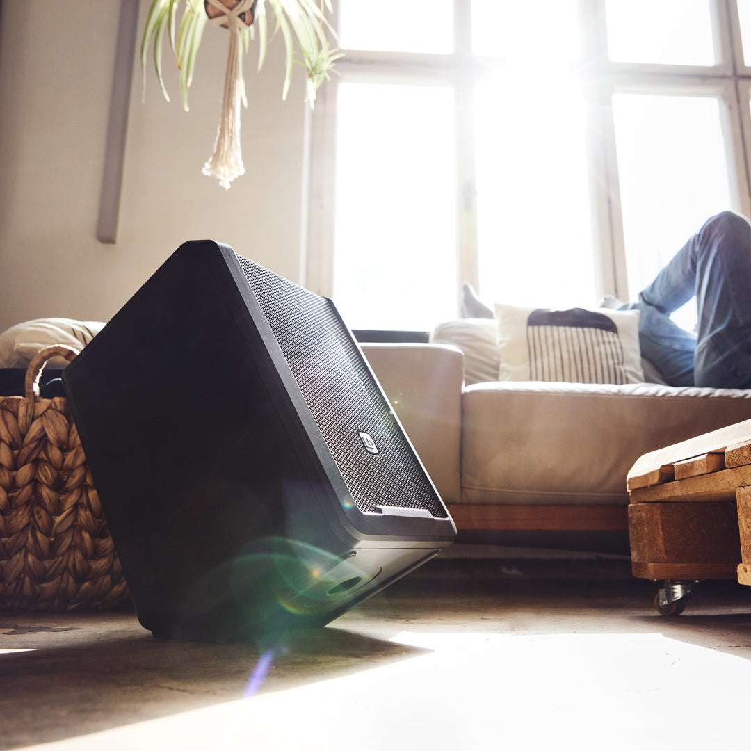 LD Systems ANNY® 8 HHD B8 - Kannettava akkukäyttöinen Bluetooth® PA-kaiutin mikserillä ja 1 x langattomalla käsimikrofonilla, Stage Black