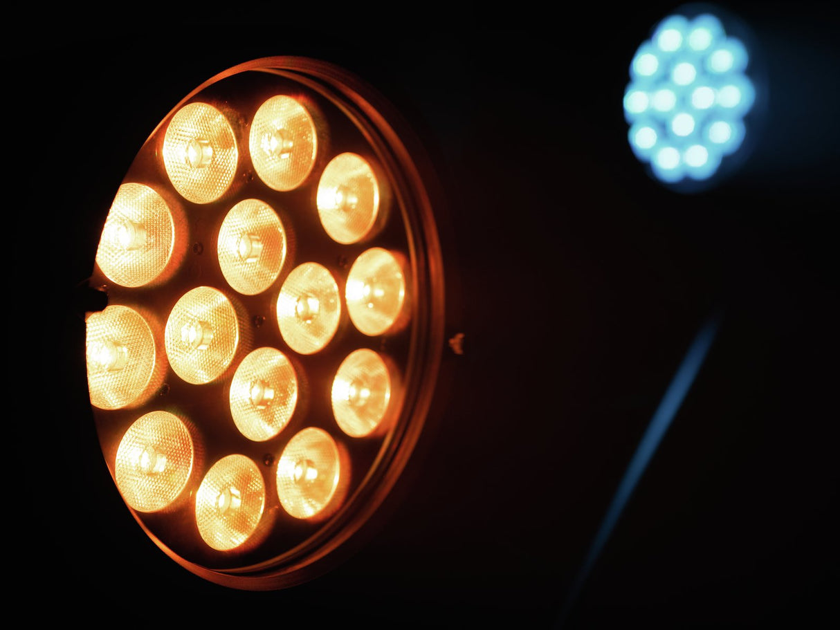 EUROLITE LED IP PAR 14x8W QCL