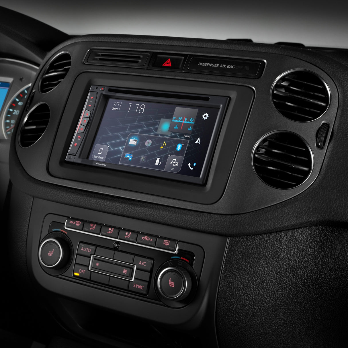 Pioneer AVIC-Z630BT - Navigaatio, Bluetooth ja langaton Carplay