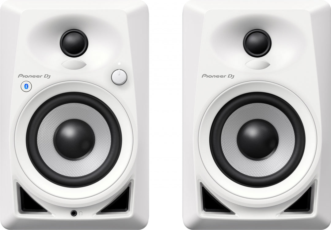 Audio-Technica AT-LP60XBT-WH + Pioneer DM-40BT-W Bluetooth kaiuttimet.