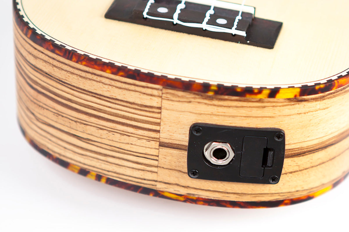 Reno RU210E Sopraano Ukulele, jossa on äänenvahvistin ja viritin (luonnonväri)