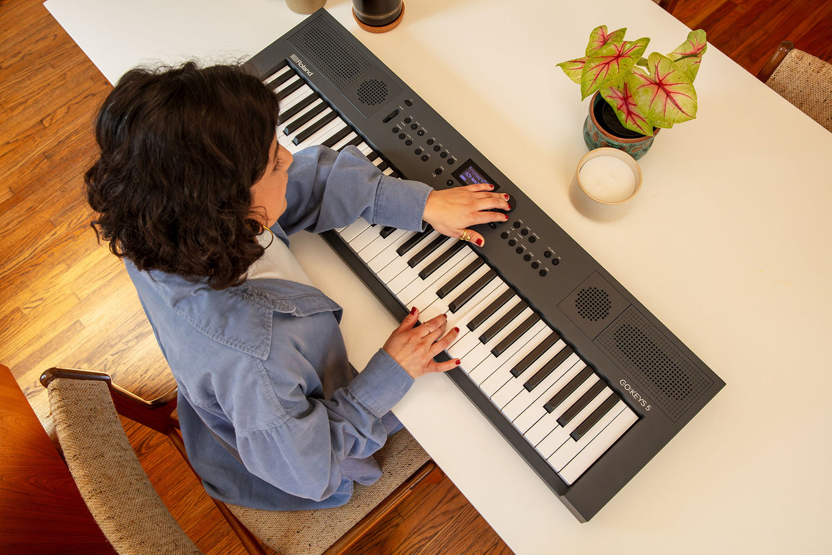 Roland GO:KEYS 5 Keyboard (valkoinen)