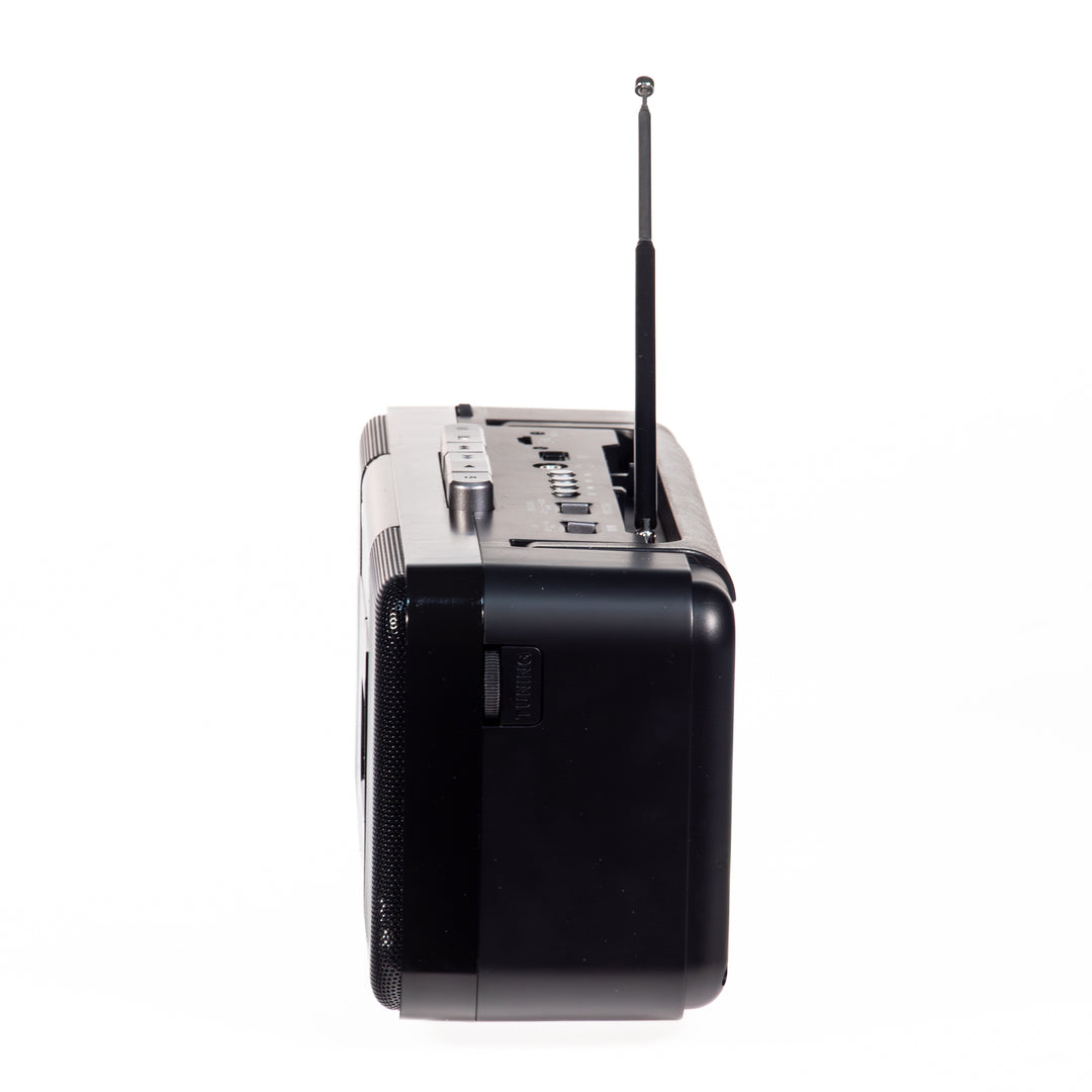 Studio 57 - Kasettisoitin m. FM & Bluetooth, Musta + Kasettinauha