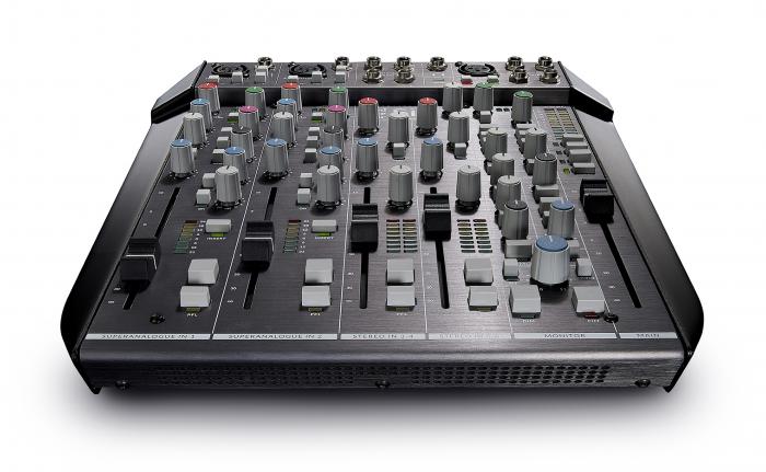 SSL SiX Studio Mikseri