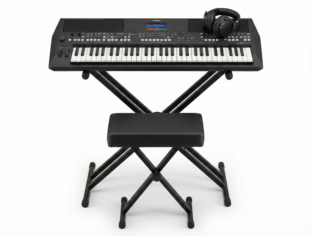 Yamaha PSR-SX600 Aloituspaketti Sis. ilmainen Yamaha Gigbag
