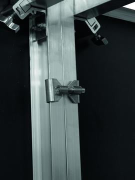 GUIL TM-440/1x1 Stage-elementti Ulkona