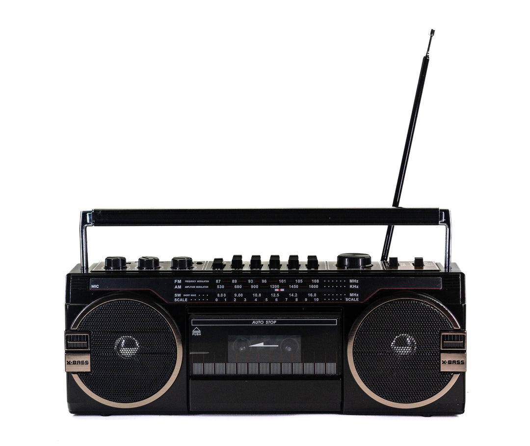 Studio 57 - Kasettisoitin FM & Bluetooth, Musta