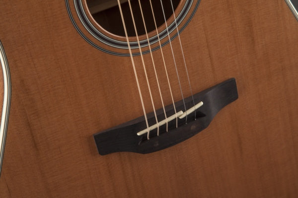 Takamine GN20CE-NS Western Kitarat (Luonnollinen)