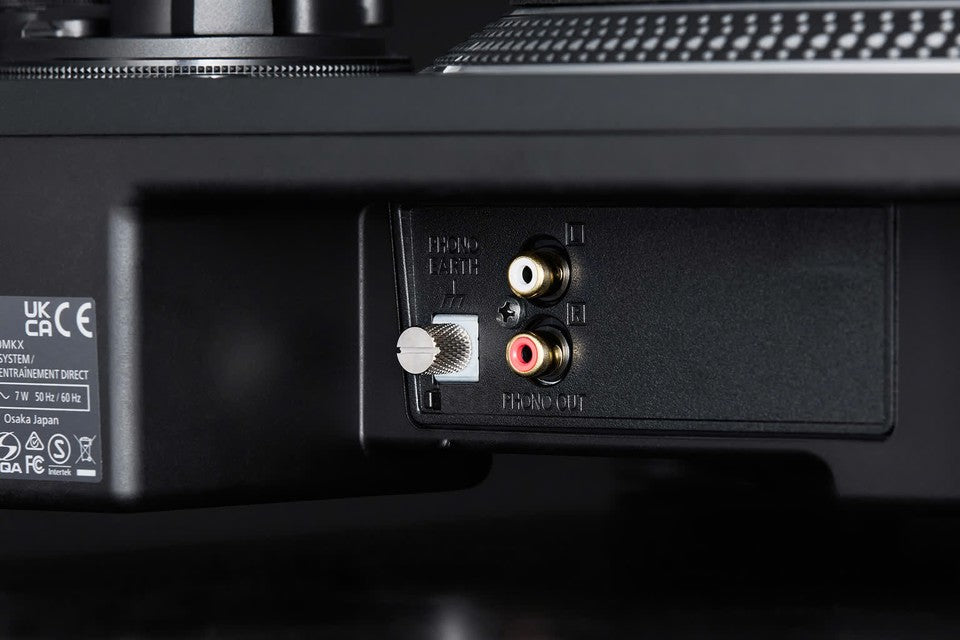 Technics SL-1210 MK7 Levysoitin (Musta)