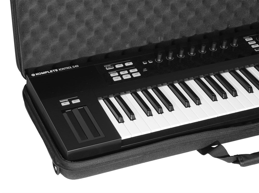 UDG Creator 49 Kosketinsoittimien kova case Black