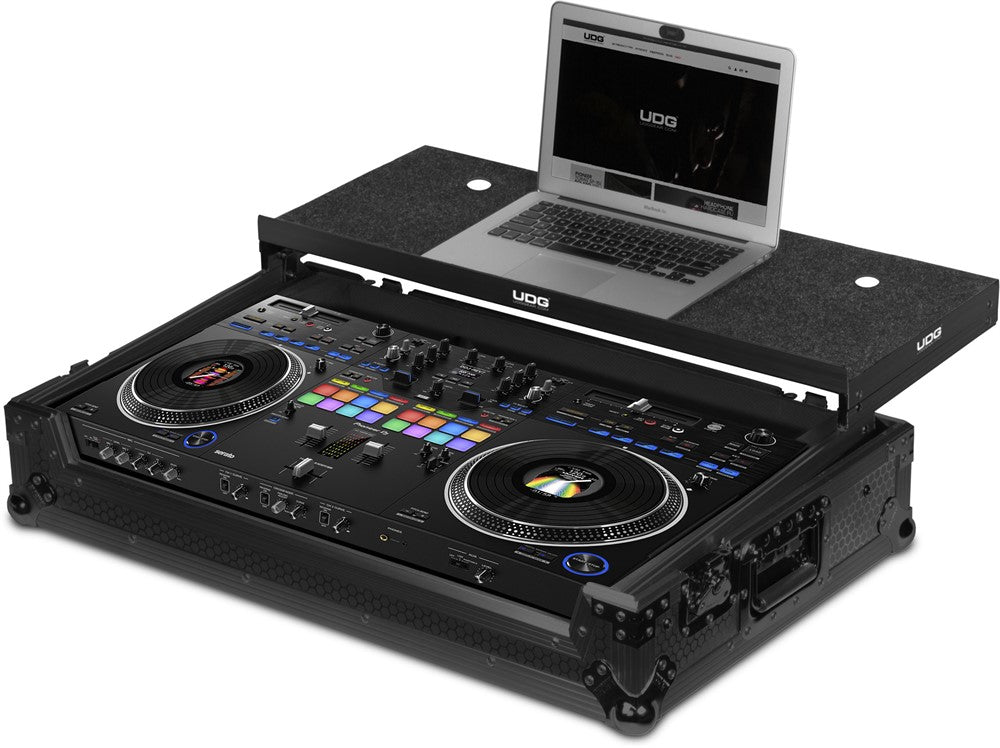 UDG Ultimate kuljetus case Pioneer DDJ-REV7 Musta Plus (L&W)