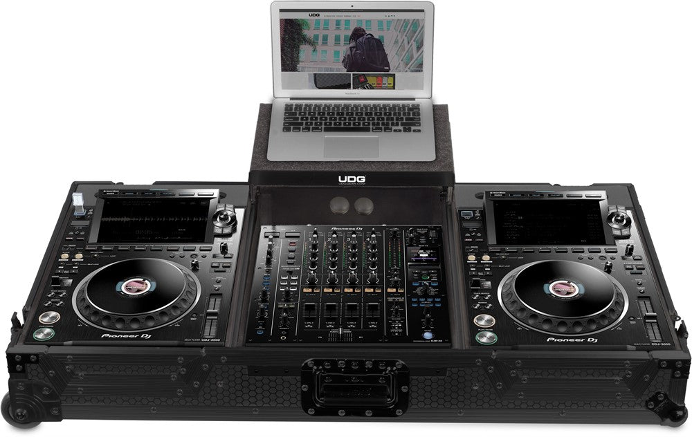 UDG Ultimate -lentosalkku Pioneer CDJ-3000/A9 Blk Plus