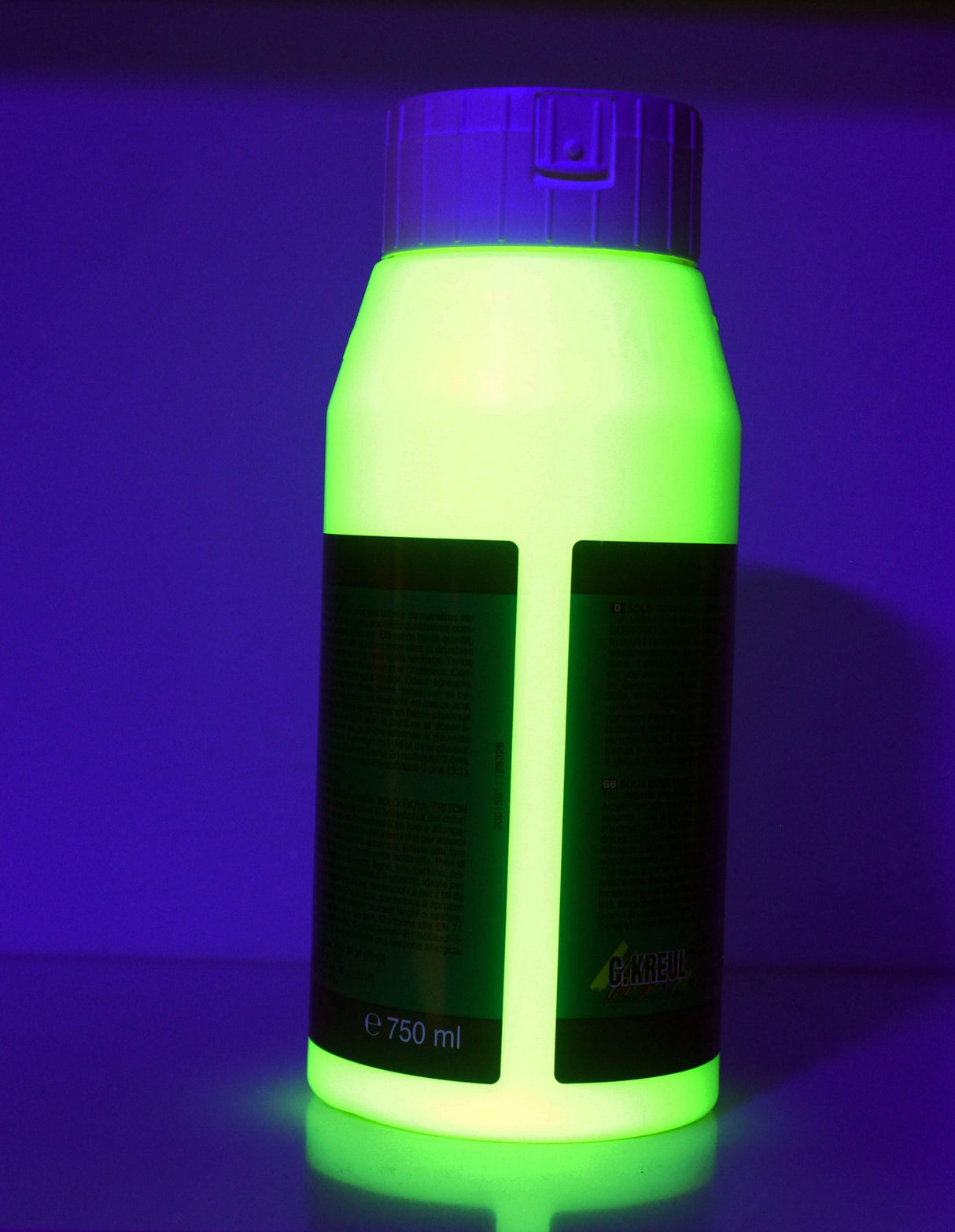 UV-maali (750ml)